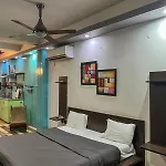 Leafyinn Chic Studio